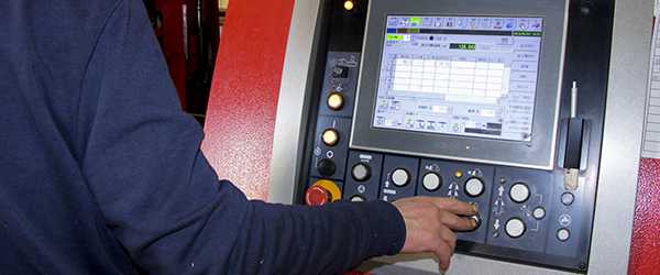 塑膠模具是用t302材質(zhì)嗎